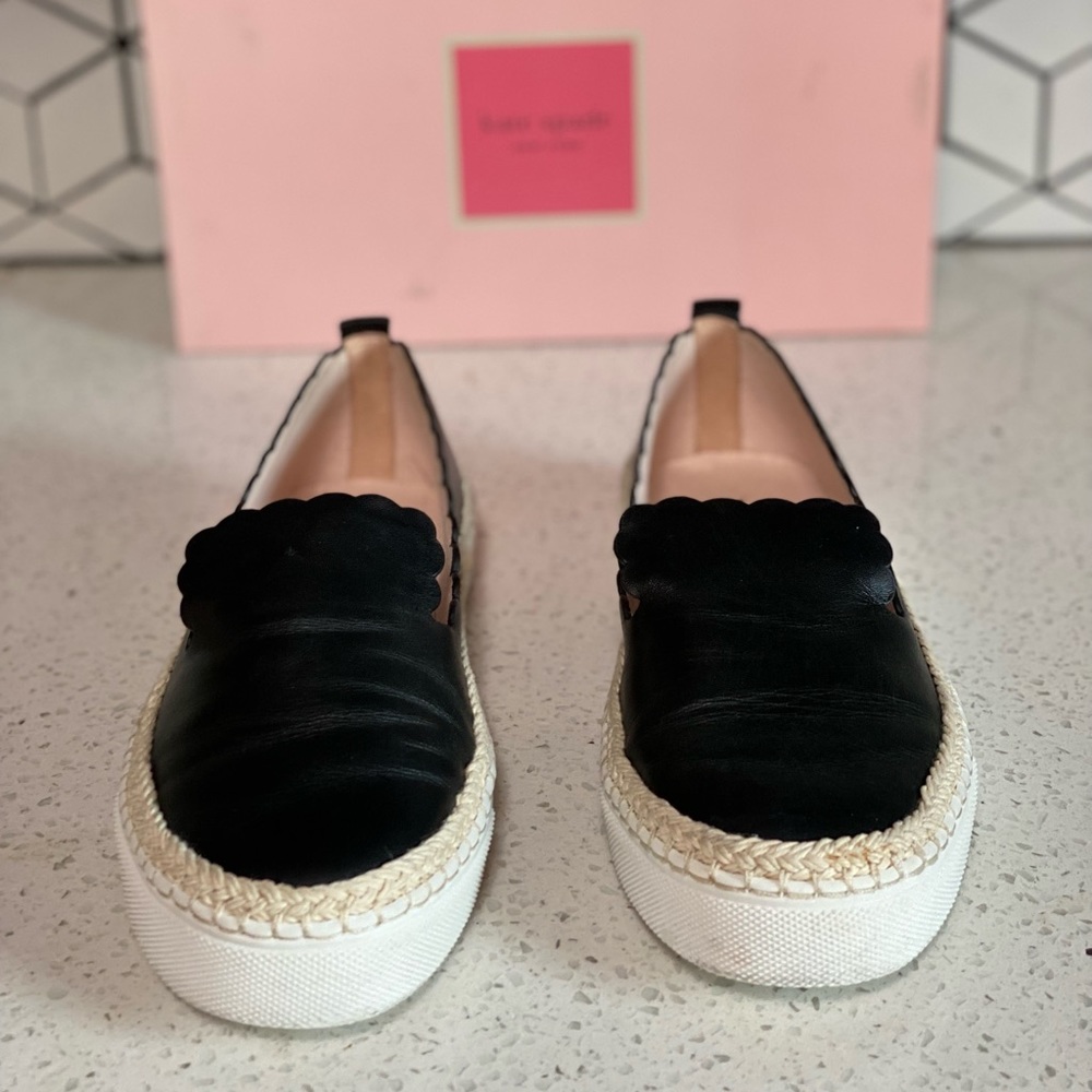 Kate Spade Scalloped Flats